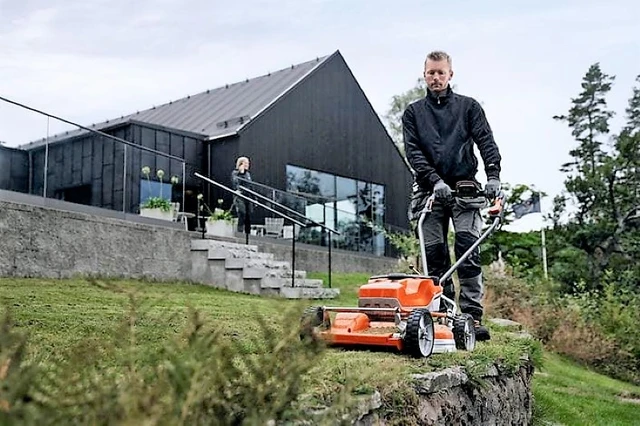HUSQVARNA LB 553IV GRESSKLIPPER 