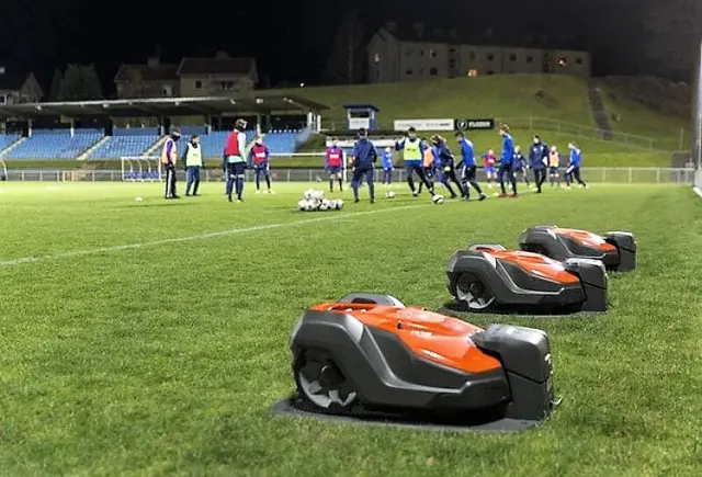 HUSQVARNA ROBOTKLIPPER 550 