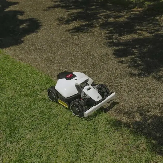 MAMMOTION LUBA MINI AWD 800 